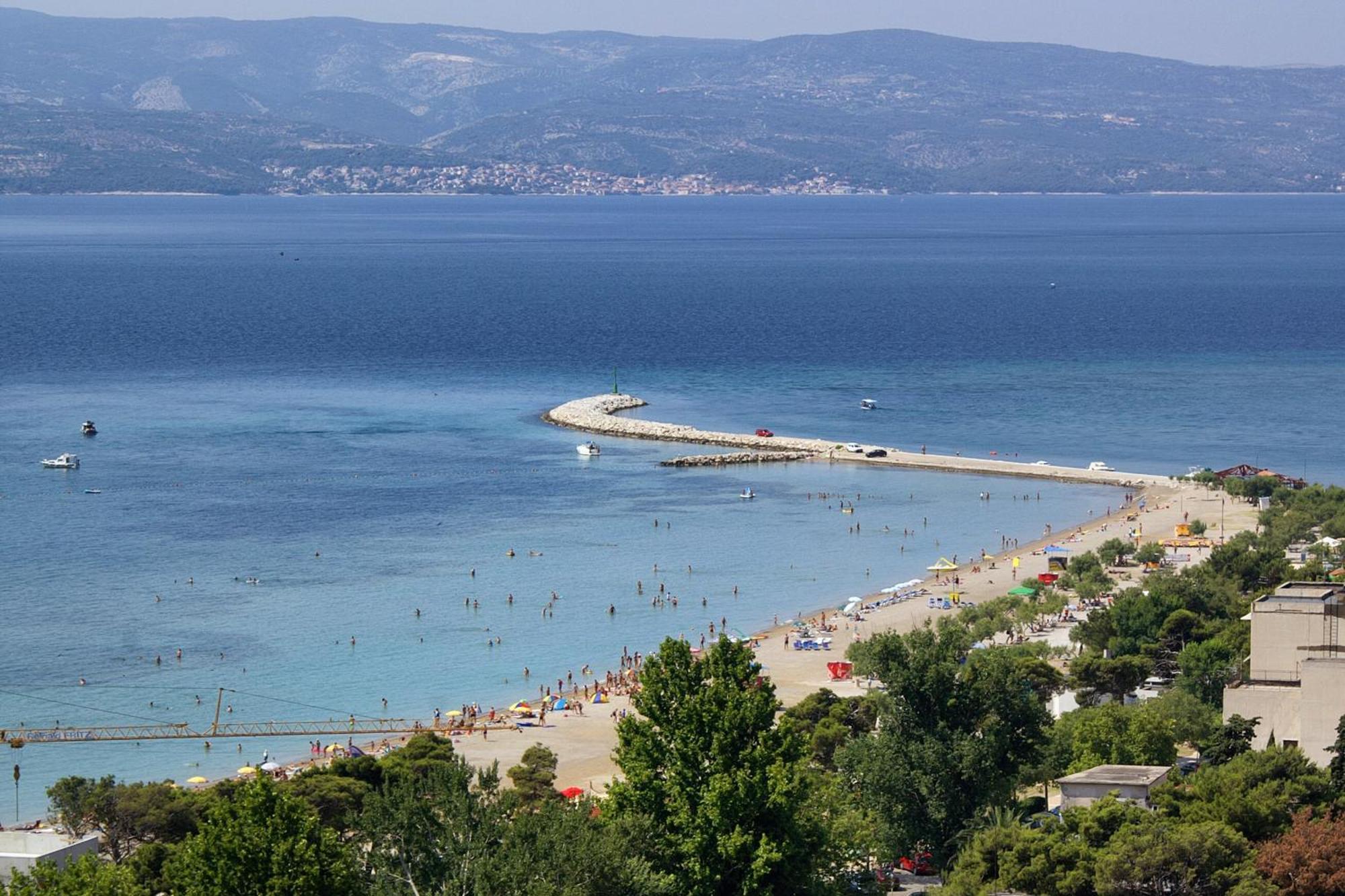 Apartments By The Sea Omis - 15485 Kültér fotó